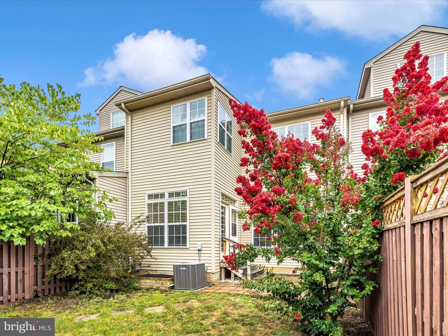 Exterior - 2526 Mill Race Rd, Frederick, MD 21701 photo 13 of 20