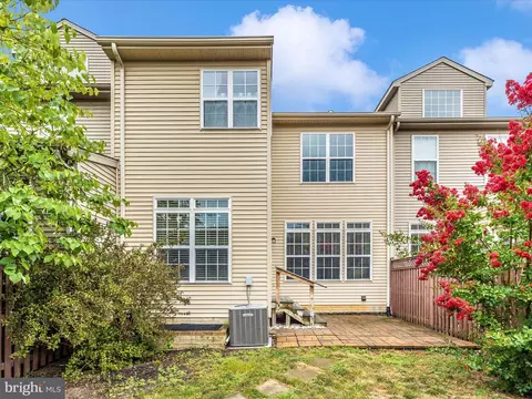 Exterior - 2526 Mill Race Rd, Frederick, MD 21701 photo 11 of 20