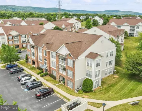 2100 Yates Dr #6 1D, Frederick, MD 21702