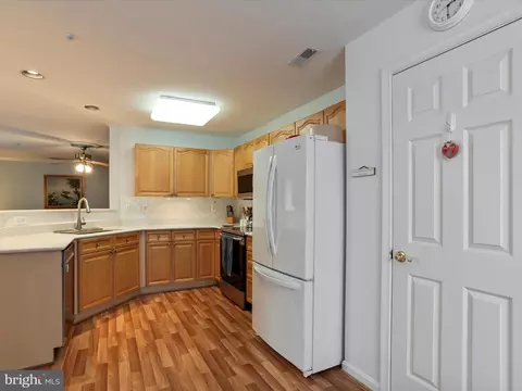 Kitchen - 2100 Yates Dr #6 1D, Frederick, MD 21702 photo 5 of 8