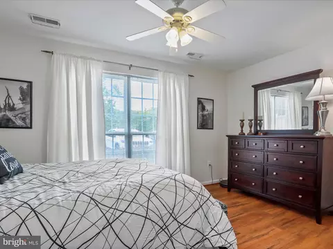 Bedroom - 2100 Yates Dr #6 1D, Frederick, MD 21702 photo 4 of 6