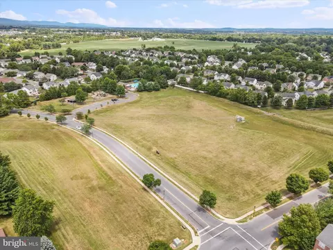 View/Area - 2100 Yates Dr #6 1D, Frederick, MD 21702 photo 7 of 8
