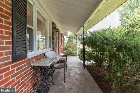 7913 Wit Mere Ct, Frederick, MD 21702 photo 10