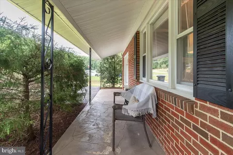 7913 Wit Mere Ct, Frederick, MD 21702 photo 11