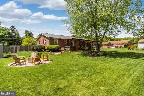 7913 Wit Mere Ct, Frederick, MD 21702 photo 8