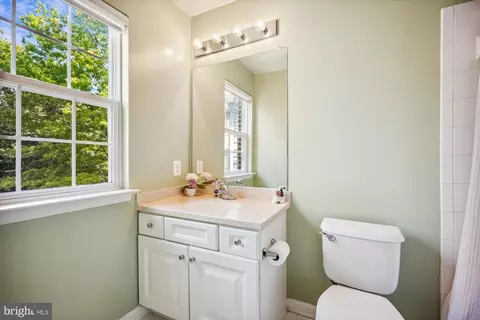 109 Swallow Pointe Ct, Frederick, MD 21702 photo 18