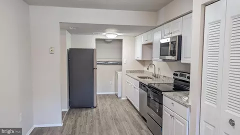 7299 E Coachlight Ct, Frederick, MD 21703 photo 13