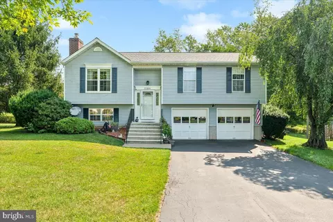 12304 Cracked Bell Ct, Union Bridge, MD 21791