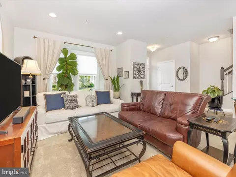 1308 Scheer St, Brunswick, MD 21716 photo 4