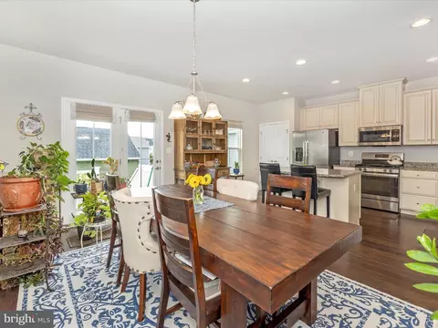 1308 Scheer St, Brunswick, MD 21716 photo 9