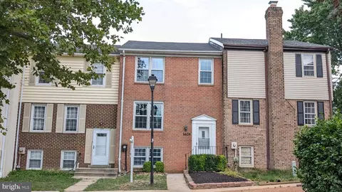 1628 Colonial Way, Frederick, MD 21702