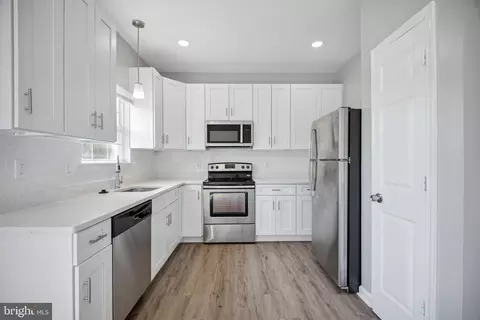 7135 Ladd Cir, Frederick, MD 21703