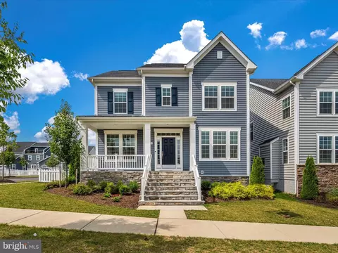 1334 Monocacy Crossing Pkwy, Brunswick, MD 21716