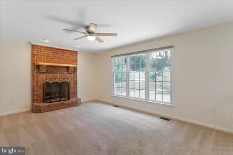 2482 Wayside Ct, Frederick, MD 21702 photo 12