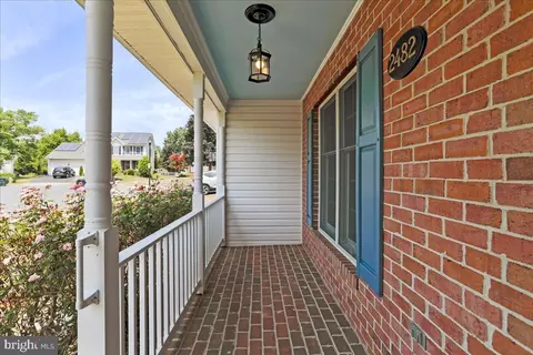 2482 Wayside Ct, Frederick, MD 21702 photo 2