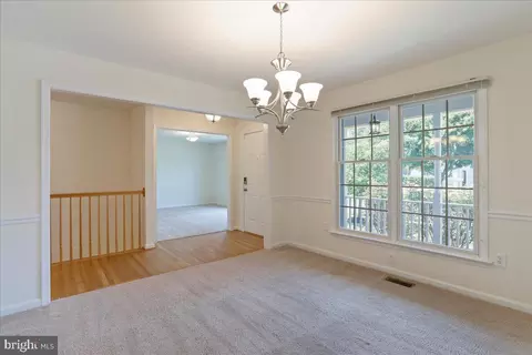 2482 Wayside Ct, Frederick, MD 21702 photo 4