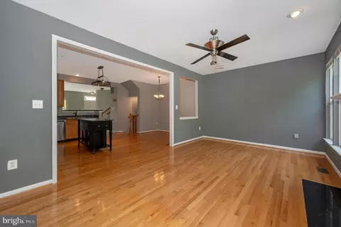Living - 3548 Winthrop Ln, Frederick, MD 21704 photo 7 of 7