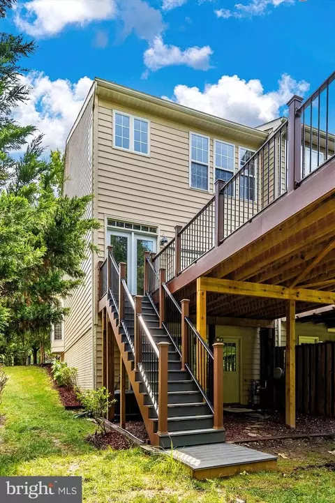 Exterior - 3548 Winthrop Ln, Frederick, MD 21704 photo 11 of 13