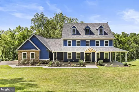 3504 Sigler Rd, Jefferson, MD 21755