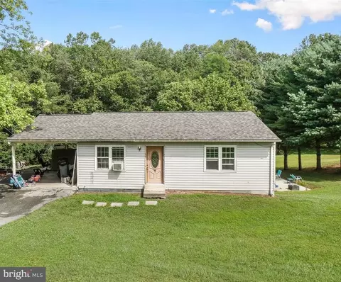 7688 Anvil Dr, Frederick, MD 21701