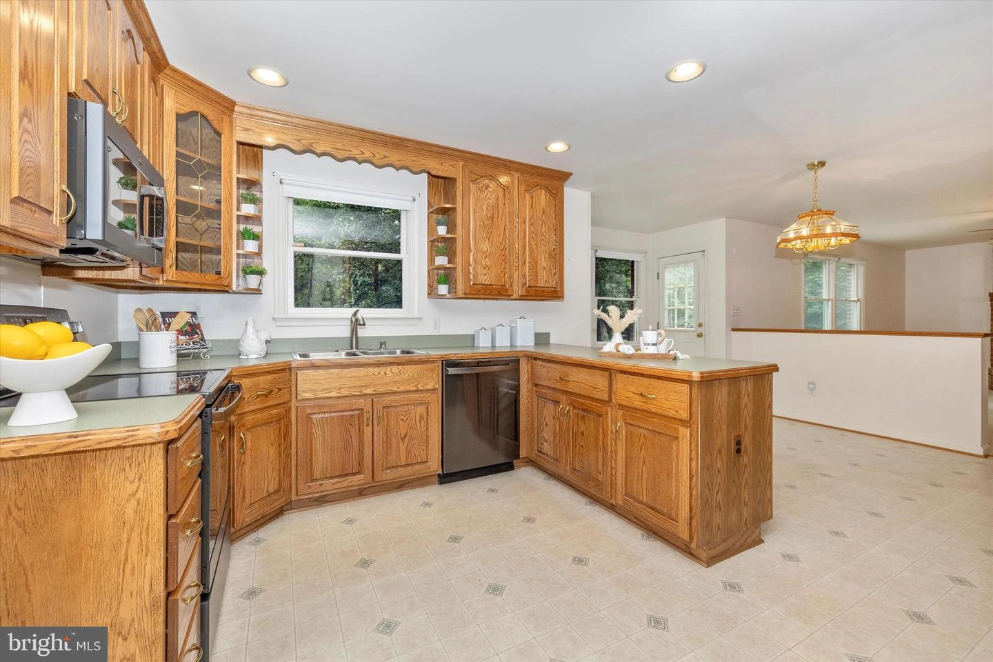 8241 Ball Rd, Frederick, MD 21704 photo 10