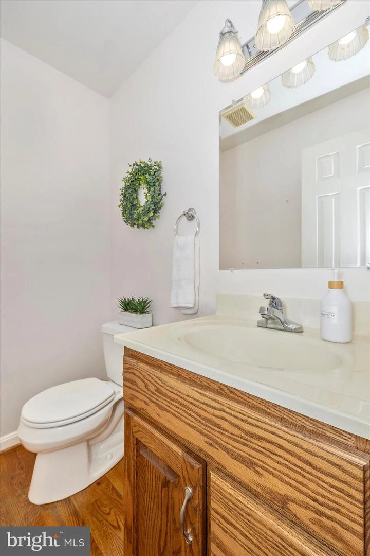 8241 Ball Rd, Frederick, MD 21704 photo 18