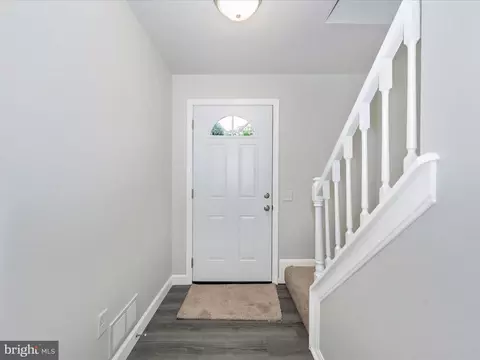 1853 Dulaney Ct, Frederick, MD 21702 photo 3