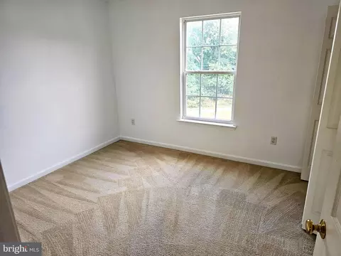 Bedroom - 1019 Storrington Dr, Frederick, MD 21702 photo 2 of 4