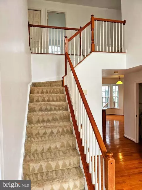 Entry Way - 1019 Storrington Dr, Frederick, MD 21702 photo 3 of 11