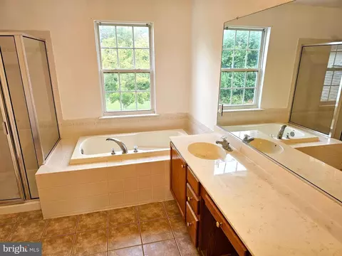 Bath - 1019 Storrington Dr, Frederick, MD 21702 photo 2 of 6