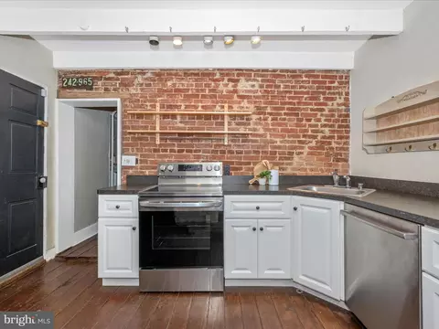 Kitchen - 105 4th St W, Frederick, MD 21701 photo 4 of 5