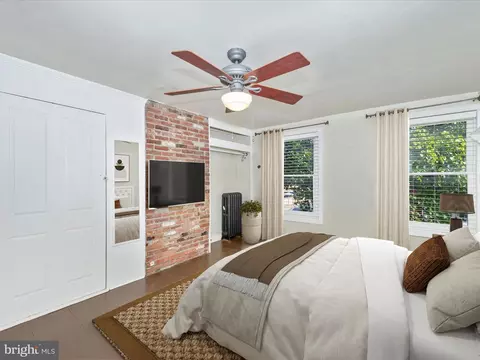 Bedroom - 105 4th St W, Frederick, MD 21701 photo 1 of 3