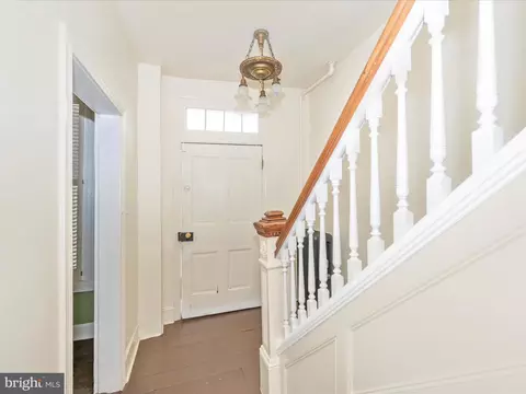 Entry Way - 105 4th St W, Frederick, MD 21701 photo 1 of 4