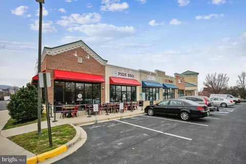 Exterior - 2513 Emerson Dr, Frederick, MD 21702 photo 13 of 17