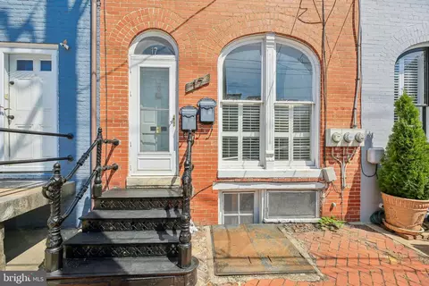 17 W 5th St, Frederick, MD 21701 photo 2