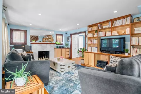 8 Davis Ave, Frederick, MD 21701 photo 6
