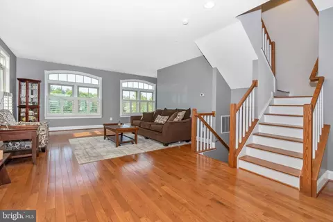 9100 Kenway Ln, Frederick, MD 21704 photo 5