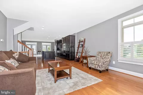 9100 Kenway Ln, Frederick, MD 21704 photo 11