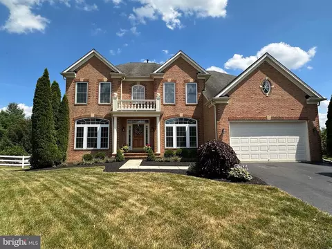 Exterior - 6 Farmstead Pl, Middletown, MD 21769 photo 2 of 17