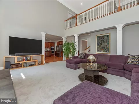 Living - 6 Farmstead Pl, Middletown, MD 21769 photo 4 of 5