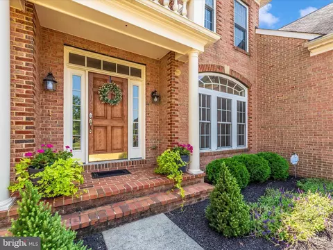 Exterior - 6 Farmstead Pl, Middletown, MD 21769 photo 11 of 17