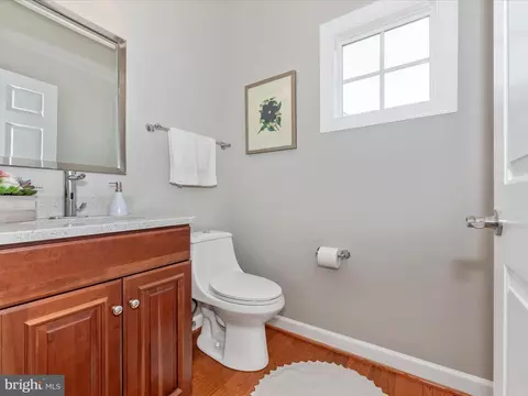 Bath - 6 Farmstead Pl, Middletown, MD 21769 photo 1 of 6