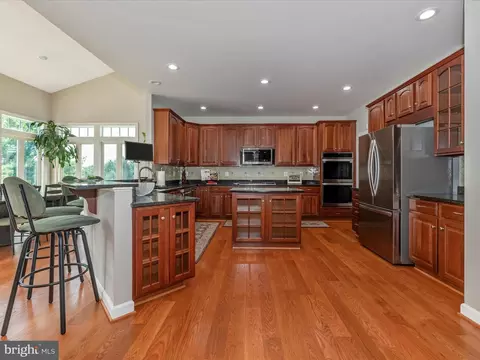 Kitchen - 6 Farmstead Pl, Middletown, MD 21769 photo 2 of 8