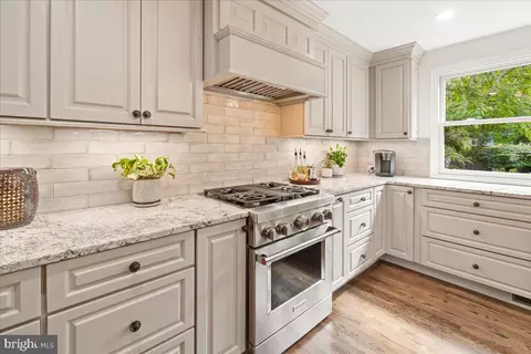 Kitchen - 2428 Cobblestone Way, Frederick, MD 21702 photo 6 of 7