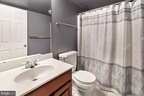 Bath - 2428 Cobblestone Way, Frederick, MD 21702 photo 4 of 4