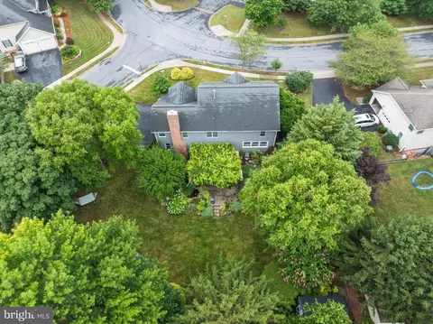 View/Area - 2428 Cobblestone Way, Frederick, MD 21702 photo 1 of 11