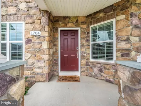 1704 Trotter St, Frederick, MD 21702 photo 2