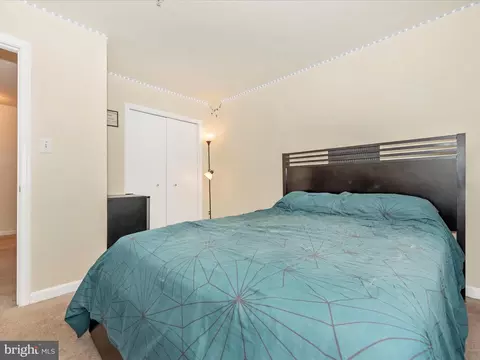 Bedroom - 133 Heathfield Dr, Frederick, MD 21702 photo 6 of 12