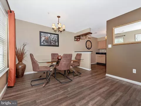Dining - 133 Heathfield Dr, Frederick, MD 21702 photo 3 of 5