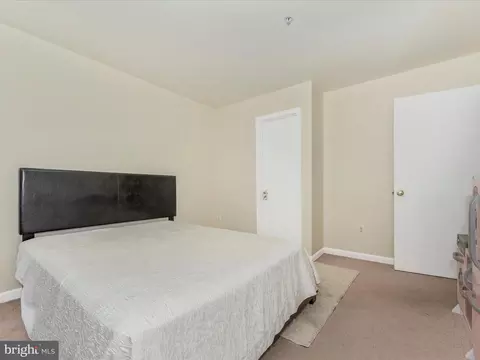 Bedroom - 133 Heathfield Dr, Frederick, MD 21702 photo 11 of 12